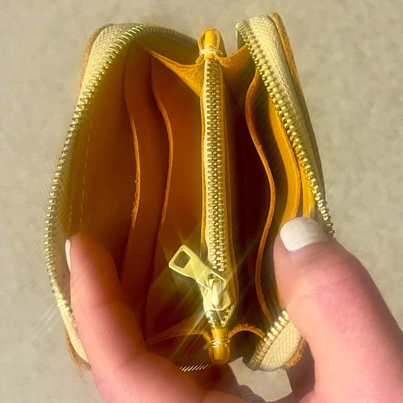 Portland Leather Sunflower Small Zip Wallet - Picture 5 of 6